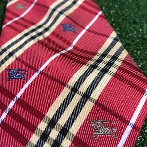 Burberry nova check tie
